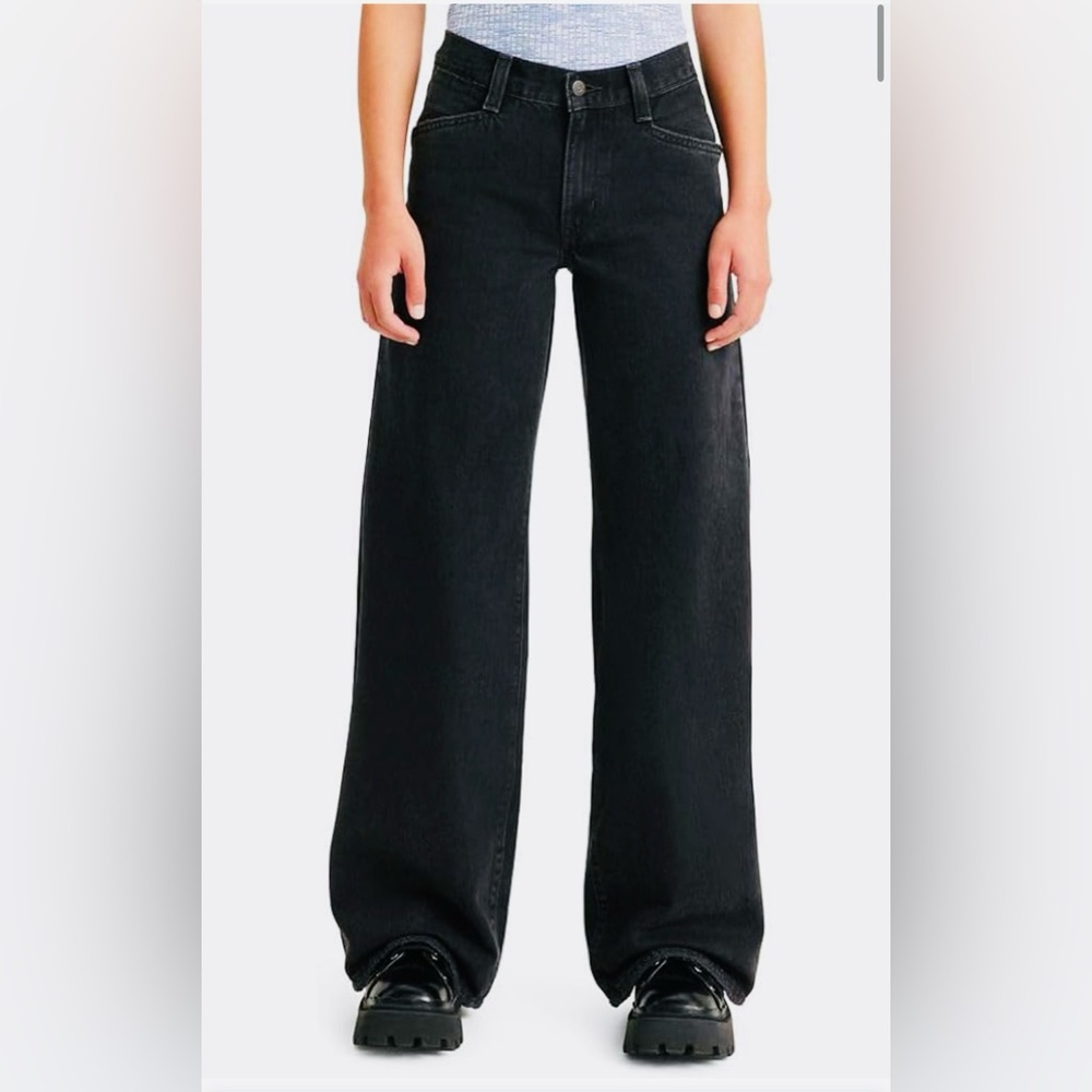 Levi’s women 94 baggy wide leg jeans in charcoal/black size 30.